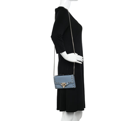Valentino Garavani Pebbled Calfskin Rockstud Flip Lock Wallet On Chain Niagara 2 of 9