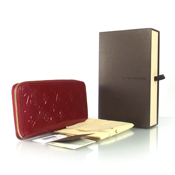 Louis Vuitton Vernis Zippy Wallet Pomme D'Amour 3 of 10