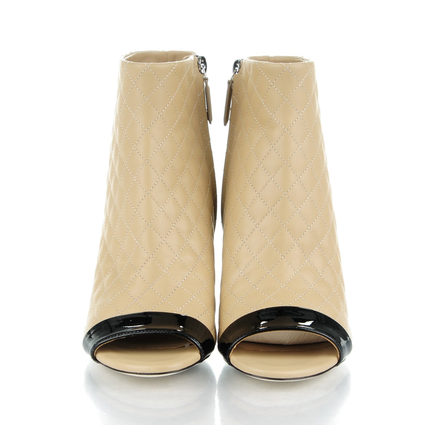 Calfskin Quilted Patent Short Boots 38.5 Beige Black