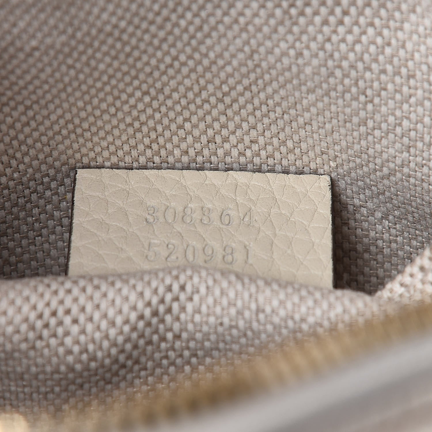 Gucci Pebbled Calfskin Small Soho Disco Bag Off White 7 of 10
