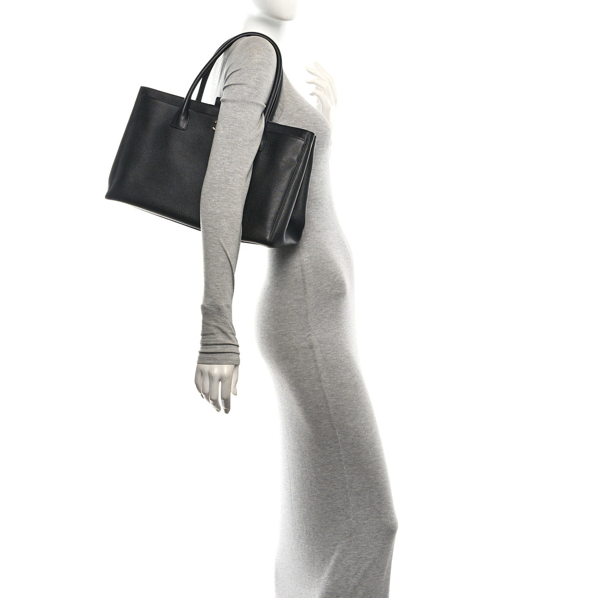 Calfskin Cerf Shopper Tote Black
