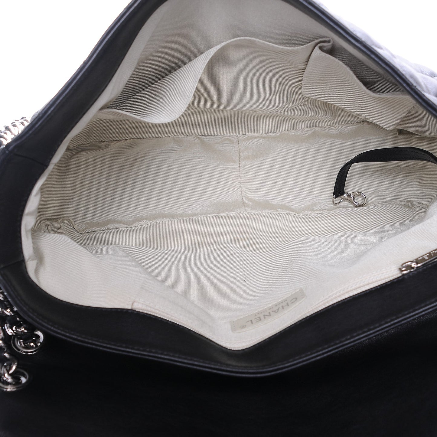 Washed Lambskin Quilted Maxi Chain Around Flap Black