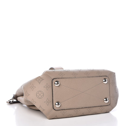 Louis Vuitton Mahina Babylone Chain BB Galet 4 of 10