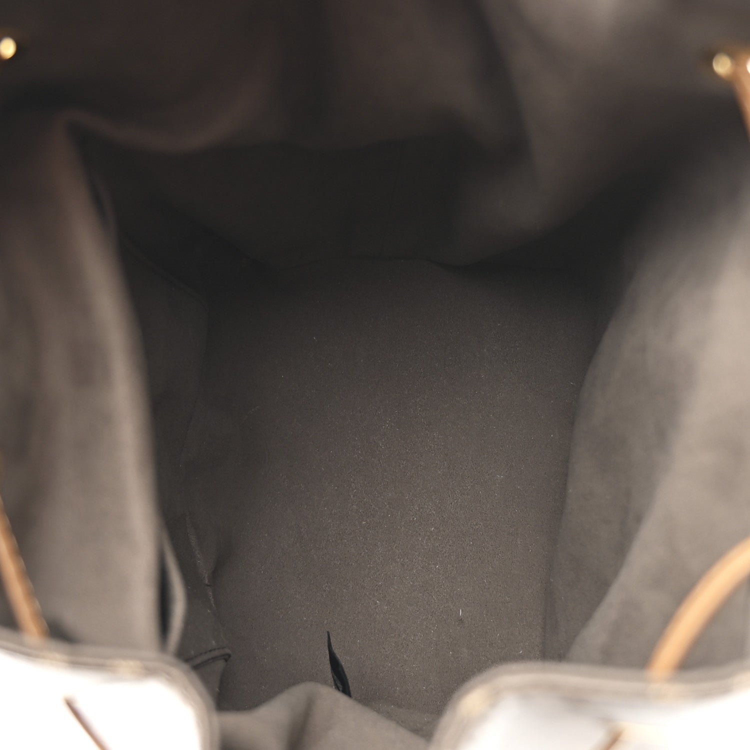 Fendi Glazed Fabric Vitello Grace F is Fendi FF 1974 Stamp Patch Grande Mon Tresor Bucket Bag Mogano Panna Nocciola 5 of 10