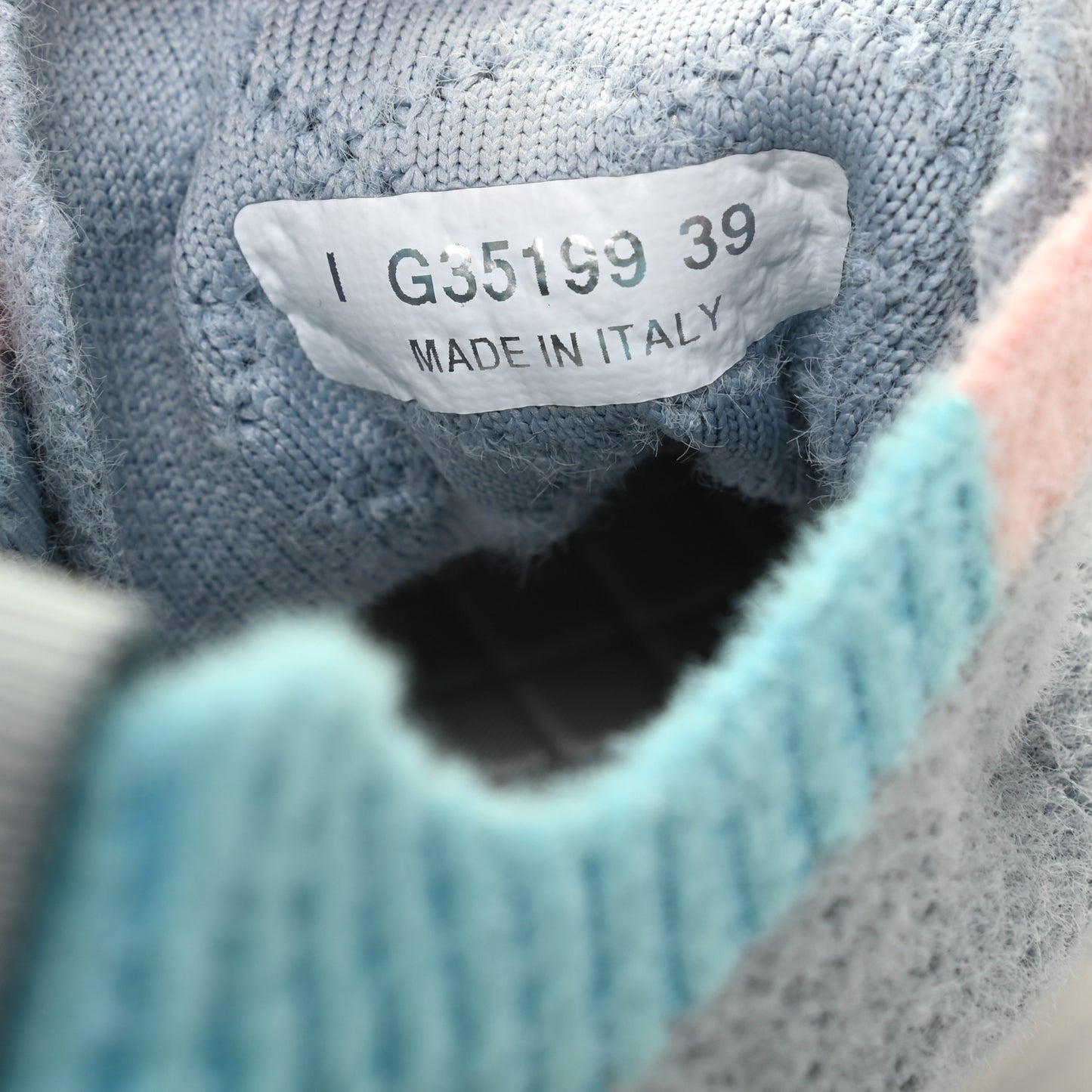 Mixed Fabrics Knit Sneakers 39 Grey Pink Blue