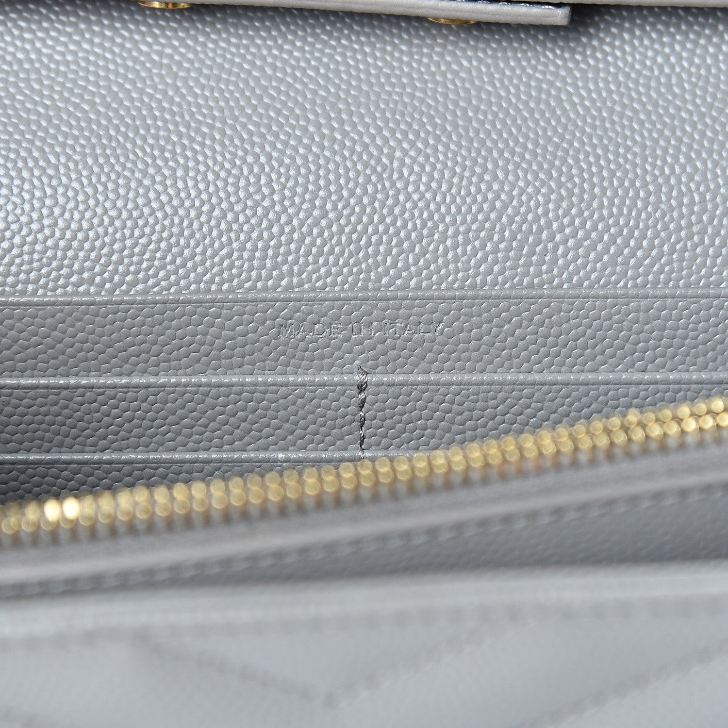 Saint Laurent Grain De Poudre Matelasse Chevron Monogram Chain Wallet Oyster Grey 6 of 13