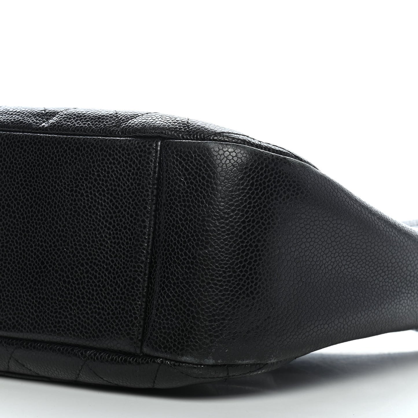 Caviar Quilted Timeless CC Shoulder Bag Black