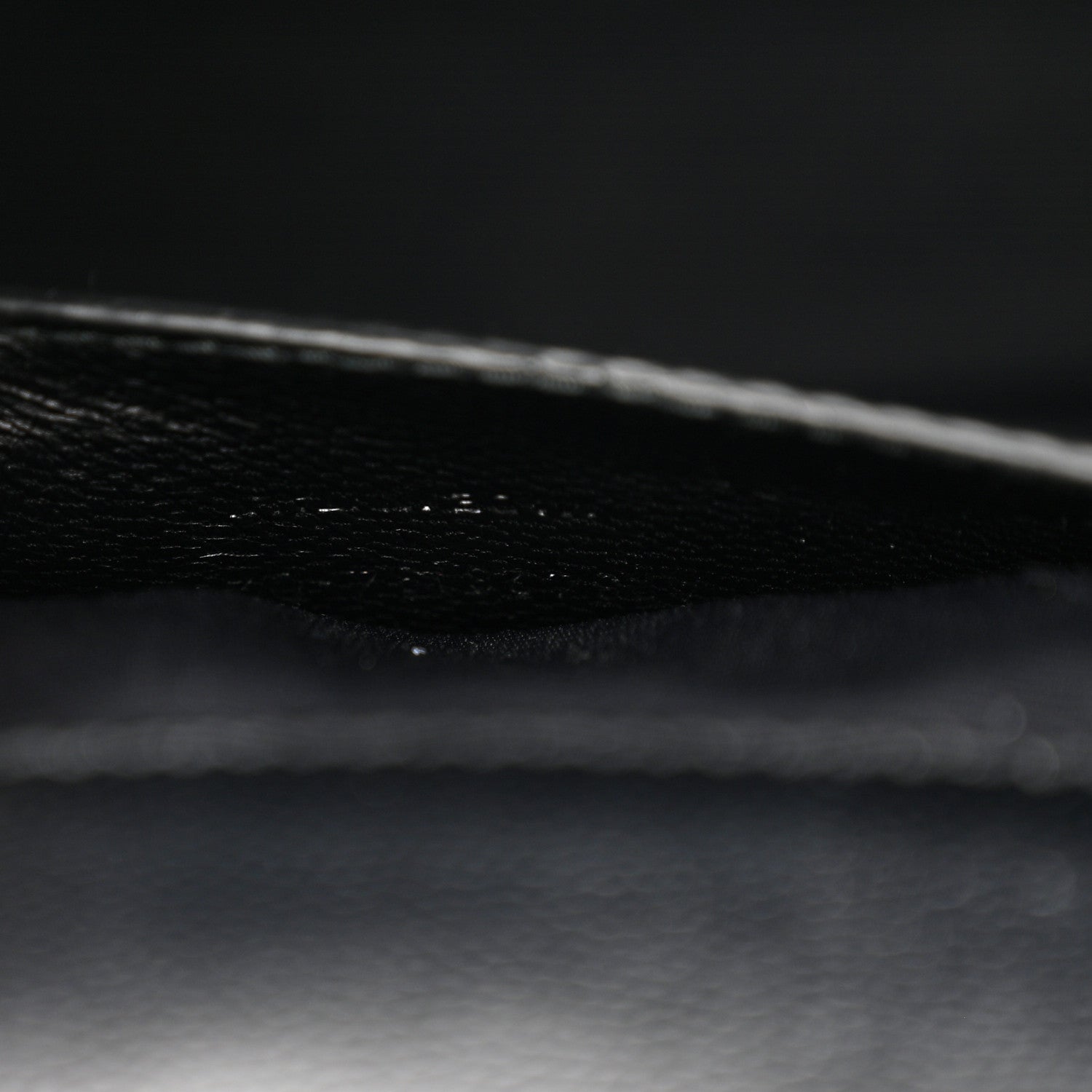 Saint Laurent Grain De Poudre Textured Mixed Matelasse Triquilt Medium Monogram Monochrome Satchel Black 7 of 10