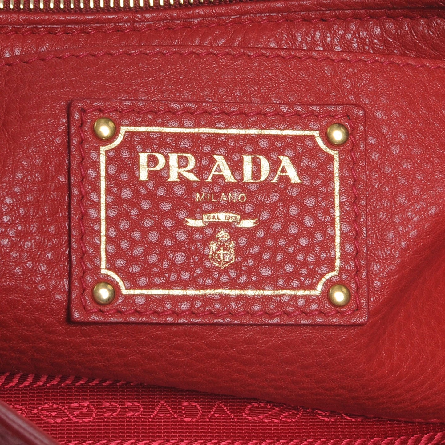 Vitello Daino Convertible Side Pocket Hobo Rosso