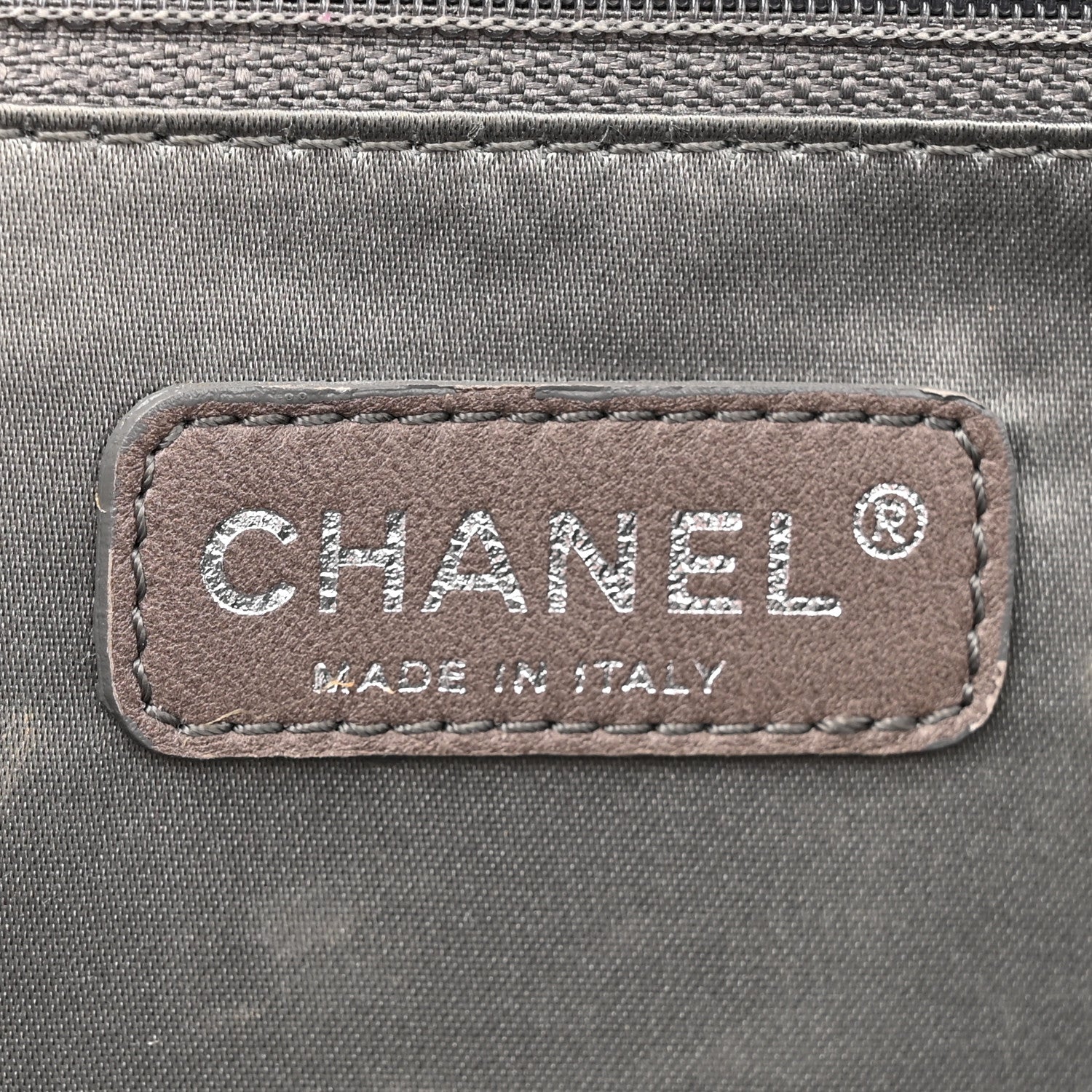 Chanel Vinyl Large Ice Cube Flap Silver 6 of 19