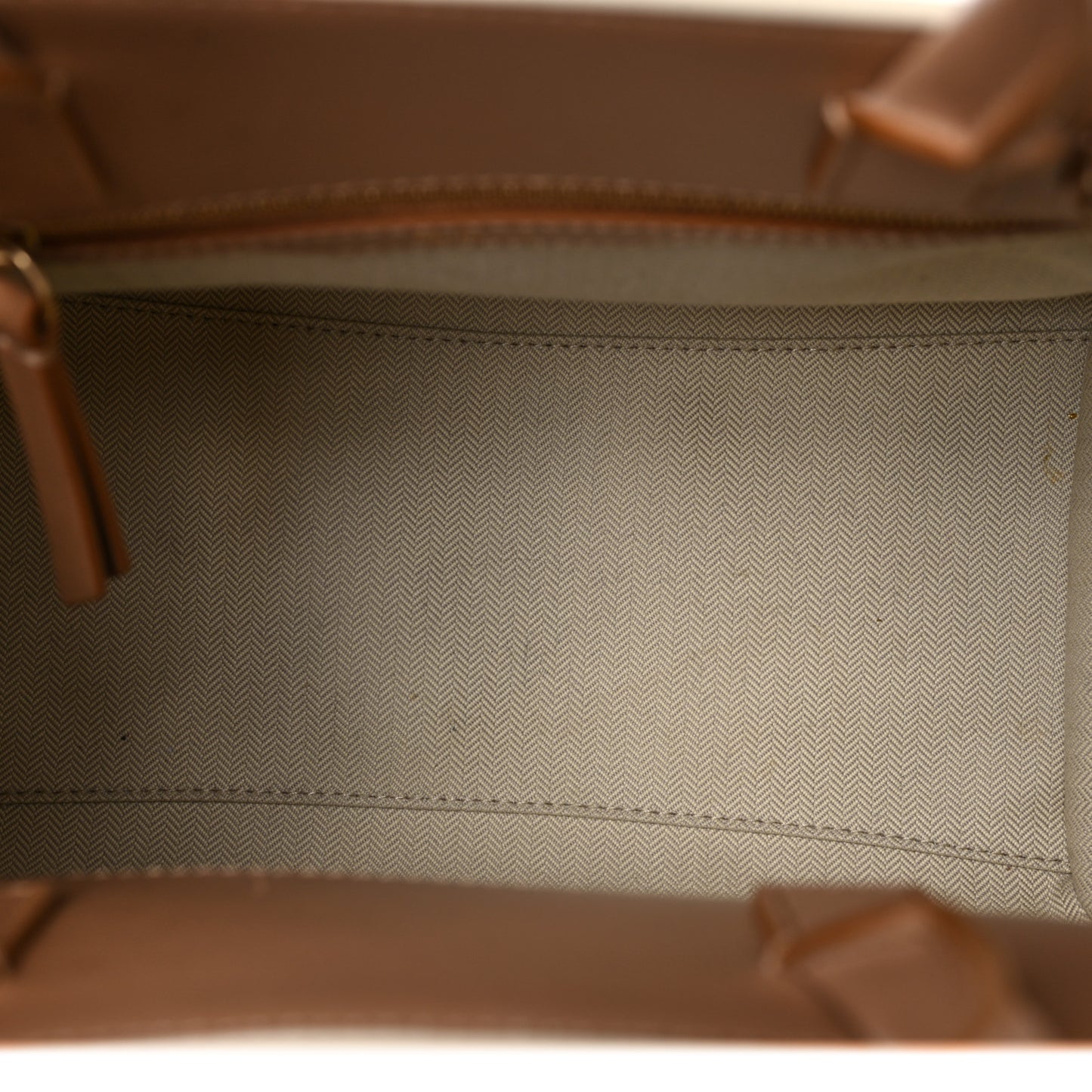 Heavy Grain Small Belted Bayswater Tote Beige