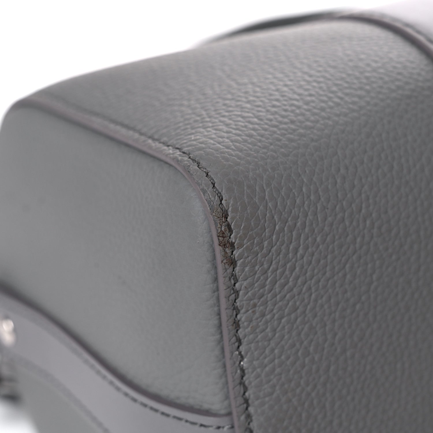 Louis Vuitton Grained Calfskin Aerogram City Keepall Gris 7 of 14