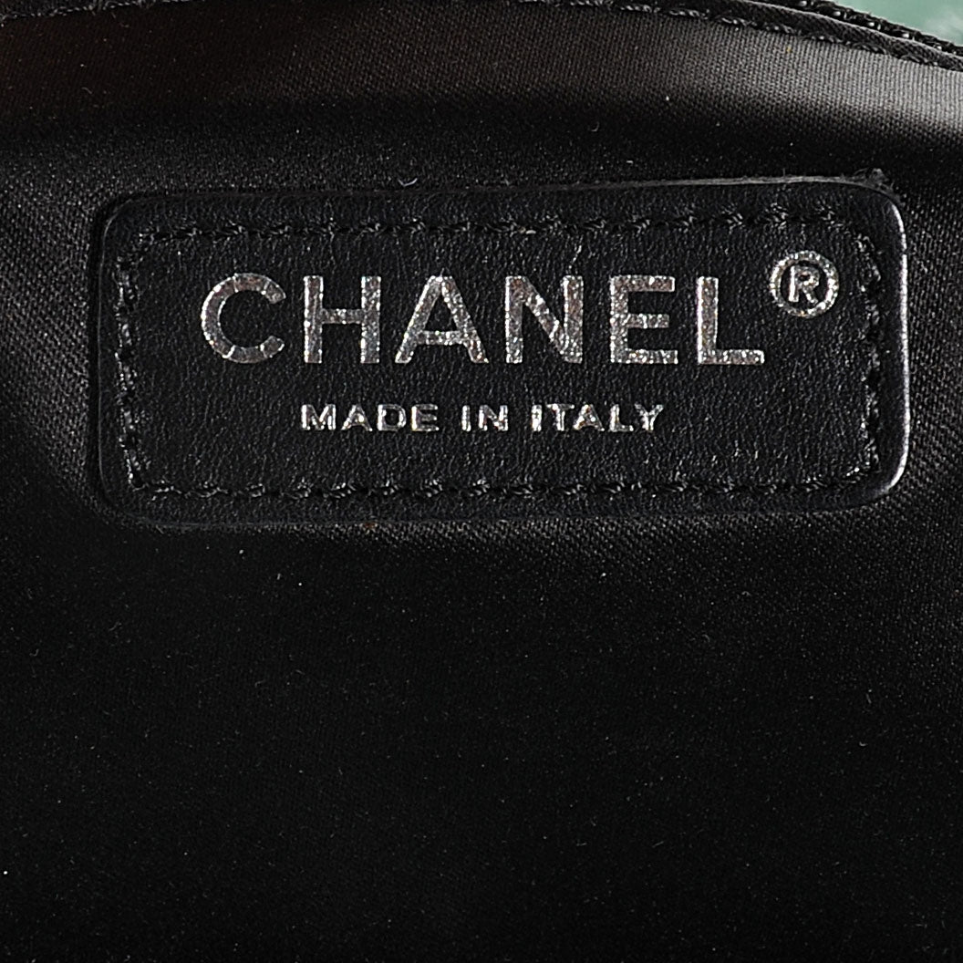 Chanel Glazed Calfskin Twisted Maxi Flap Green 6 of 8