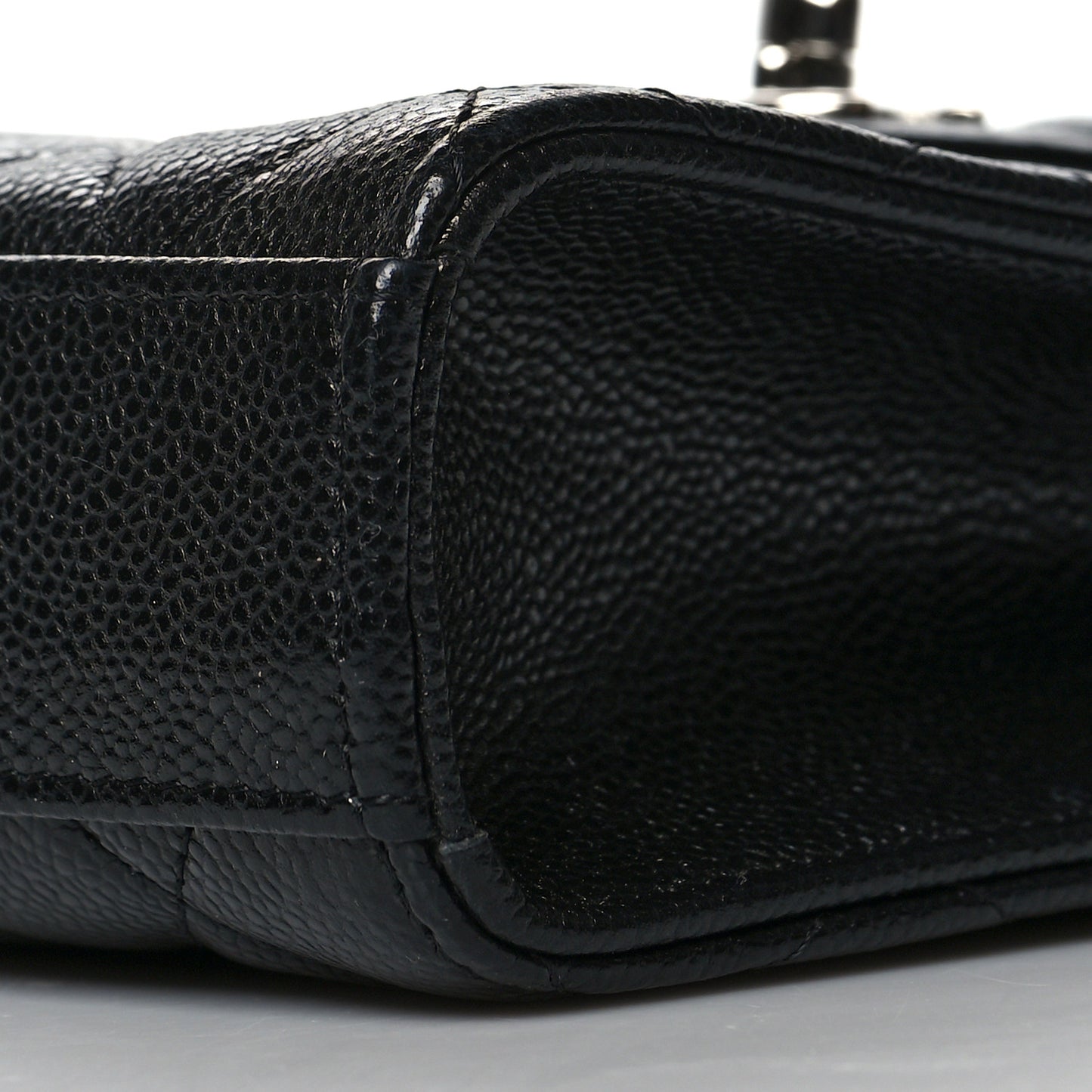 Caviar Quilted Classic Phone Holder Black