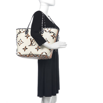 Louis Vuitton Monogram Giant Jungle Neverfull MM Ivory 2 of 9
