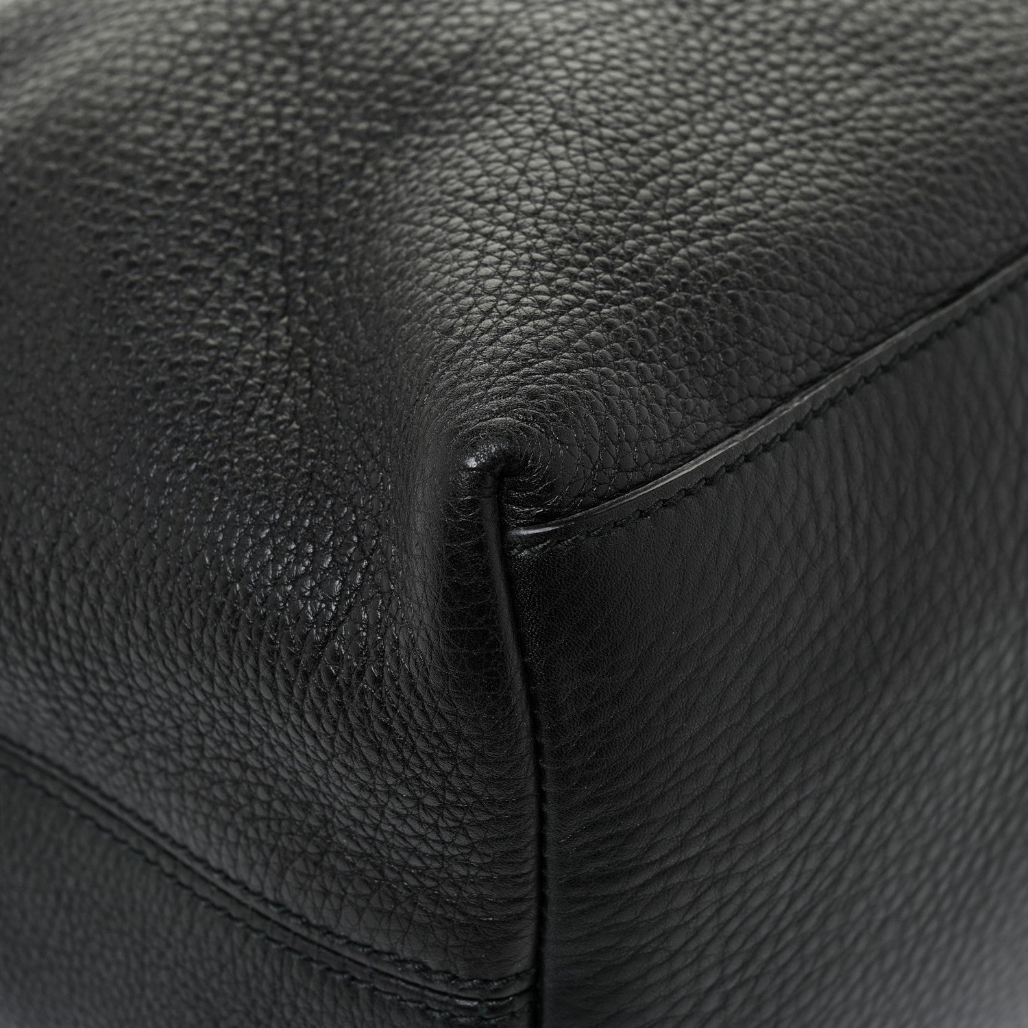 Gucci Pebbled Calfskin Medium Soho Chain Shoulder Bag Black 14 of 14