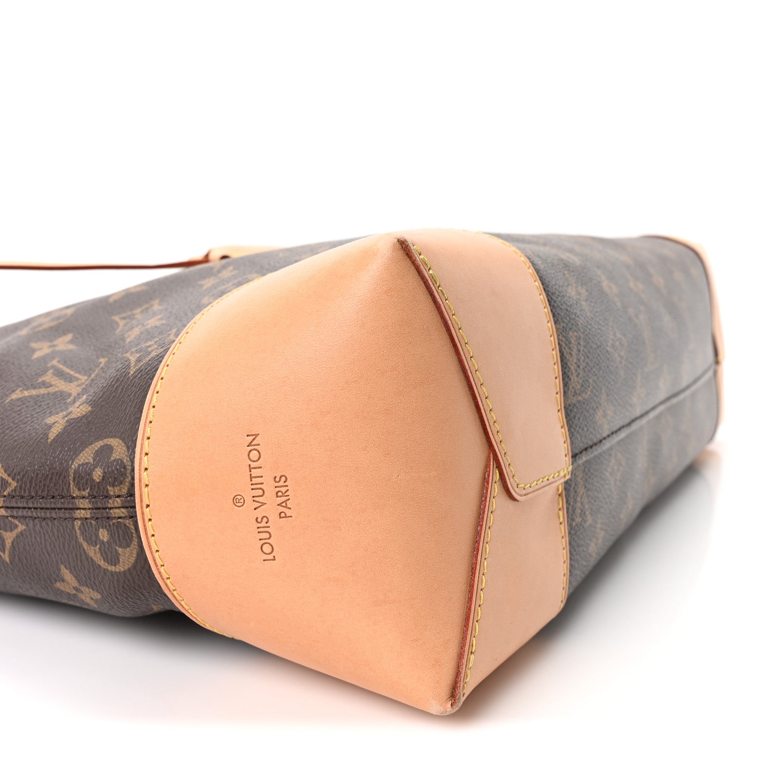 Louis Vuitton Monogram Berri MM 7 of 8