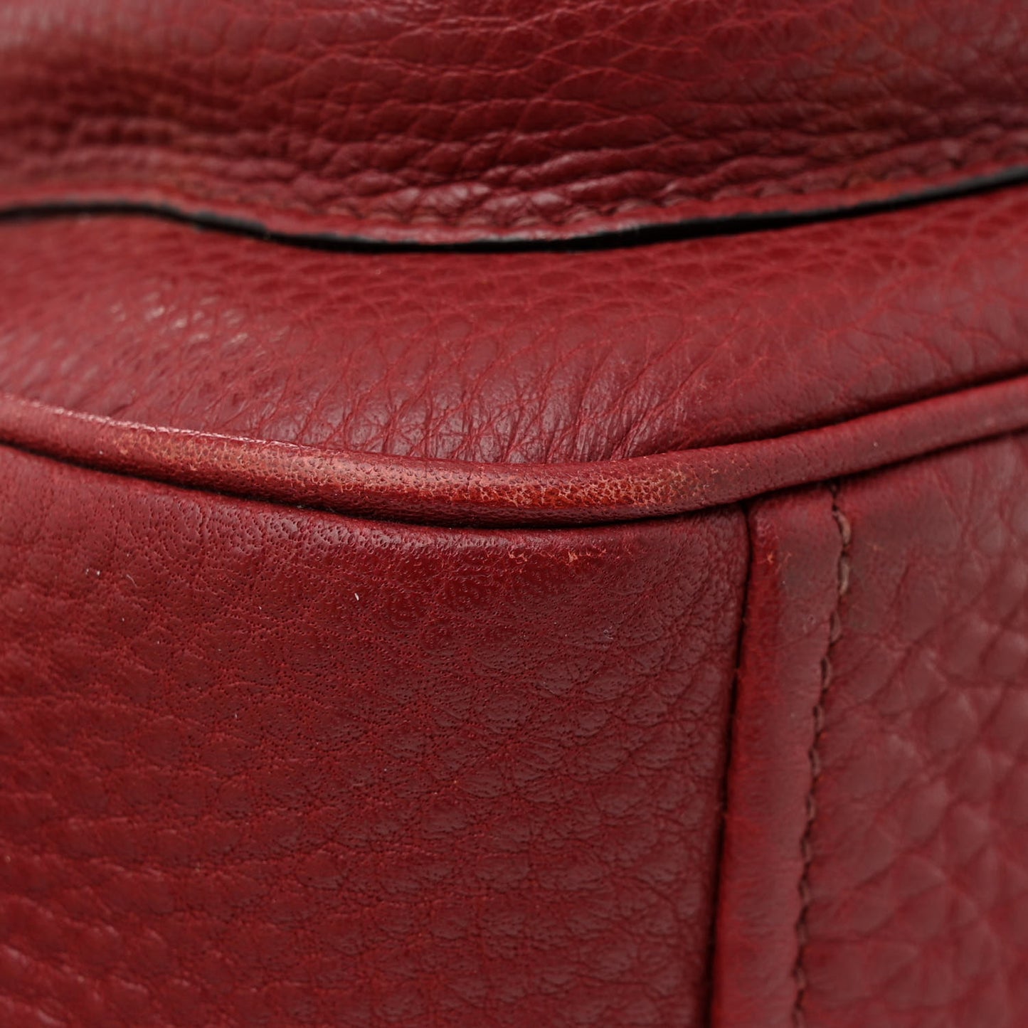 Vitello Daino Messenger Bag Rubino