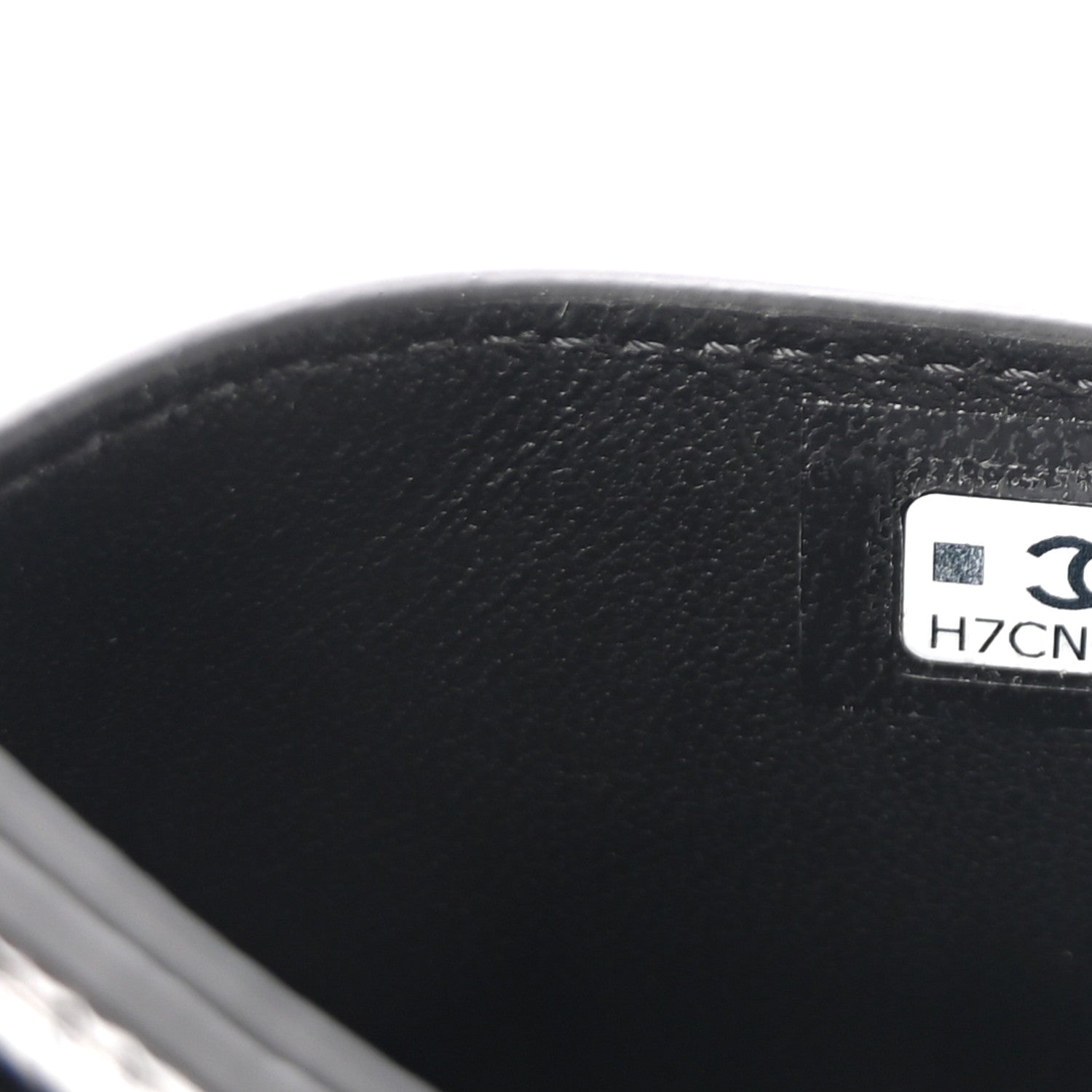 Chanel Calfskin Lizard Embossed Card Holder Black 1908650