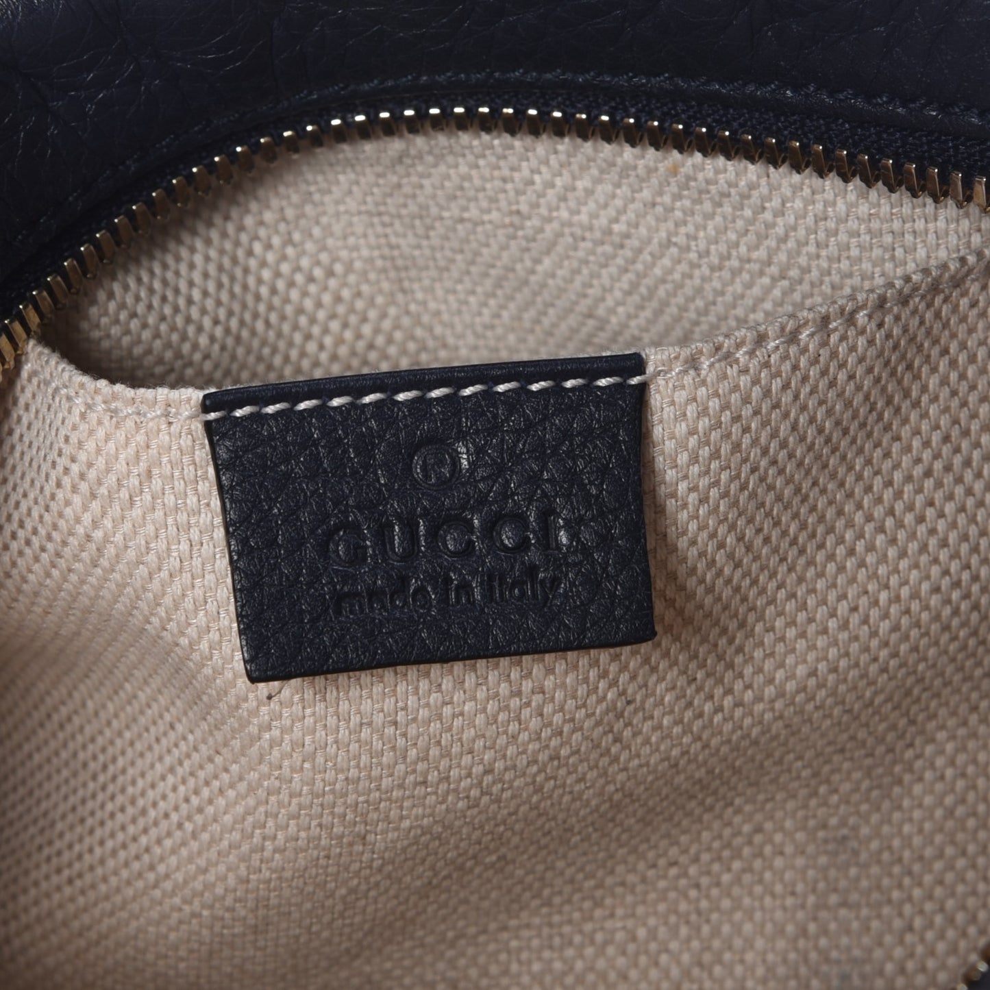 Pebbled Calfskin Small Soho Disco Bag Blue