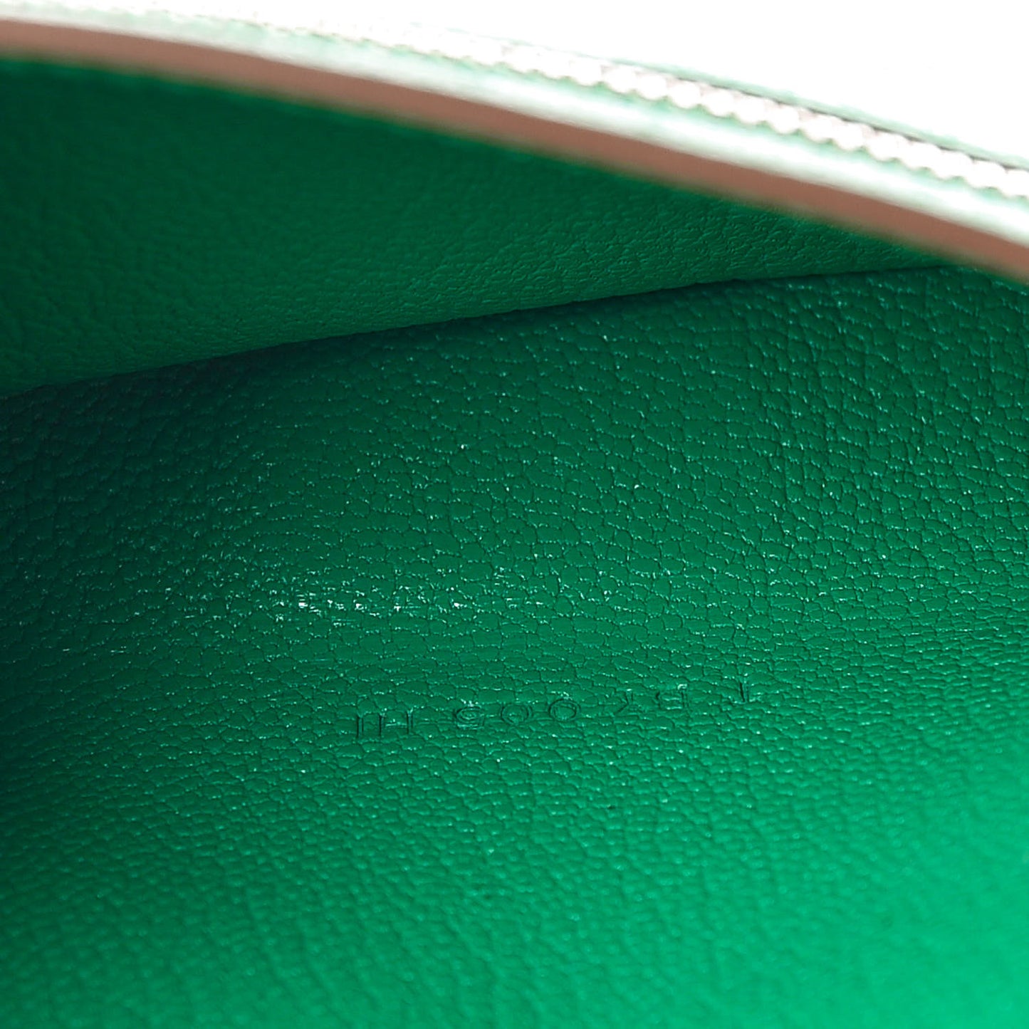 Chevre Mysore Bearn Gusset Wallet Menthe