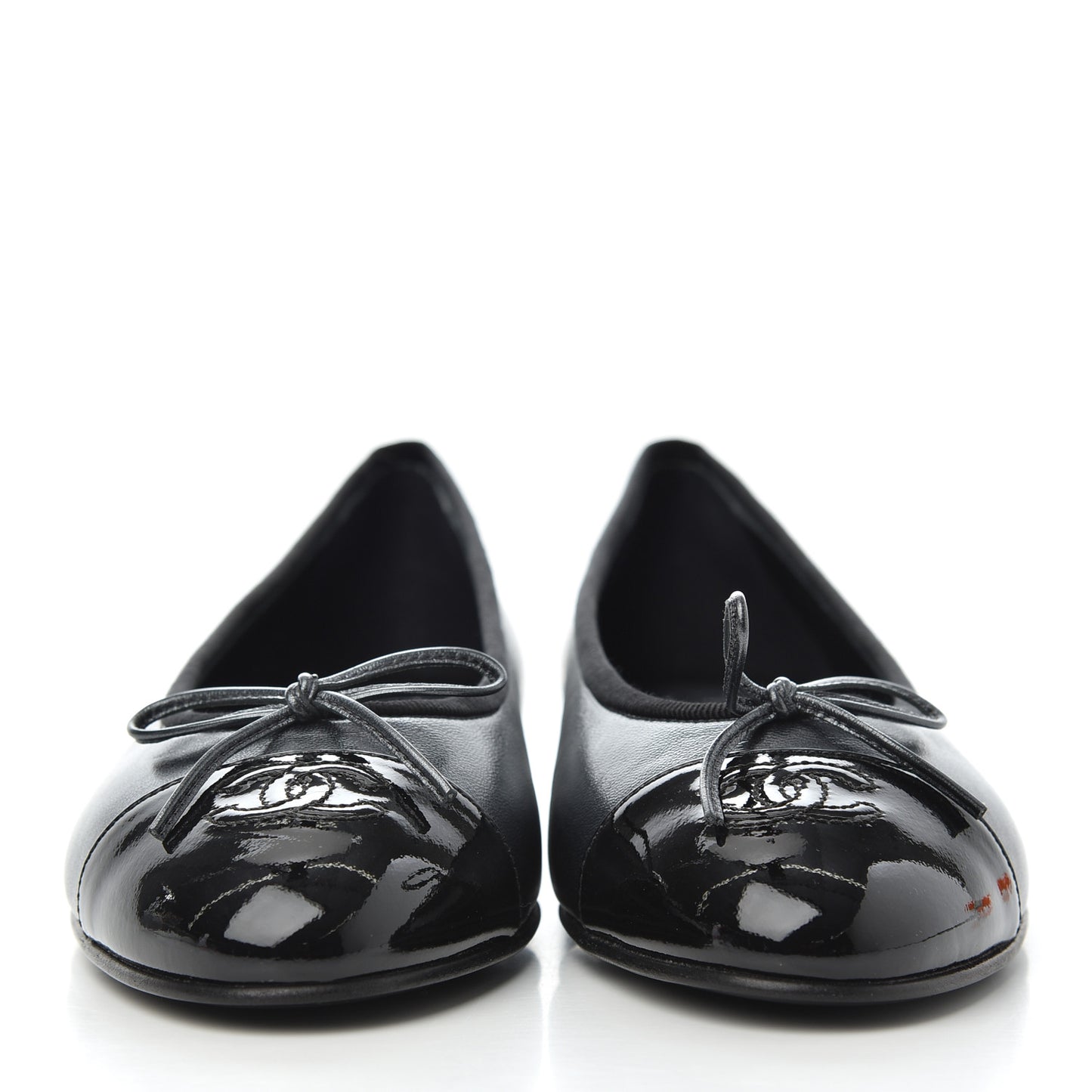 Pearly Calfskin Patent Cap Toe Ballerina Flats 39 Black