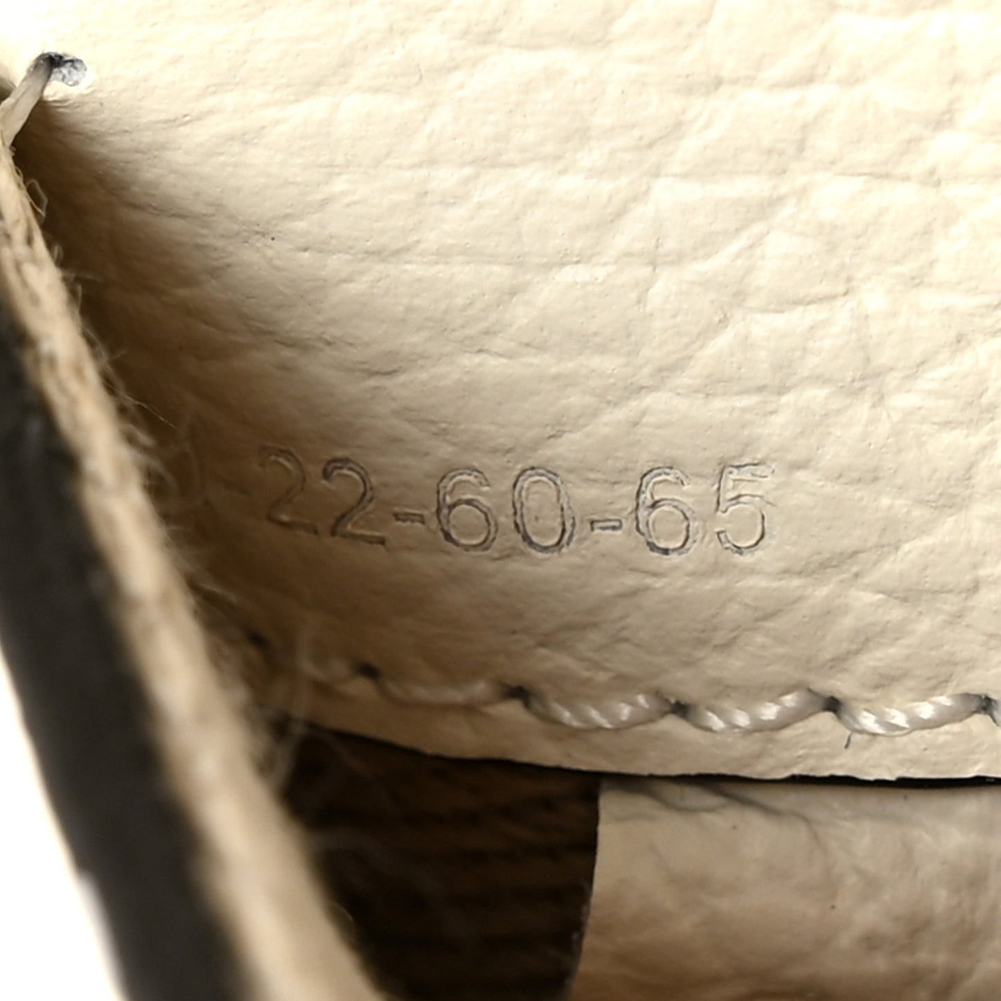 Raffia Grain Calfskin Medium Marcie Basket White