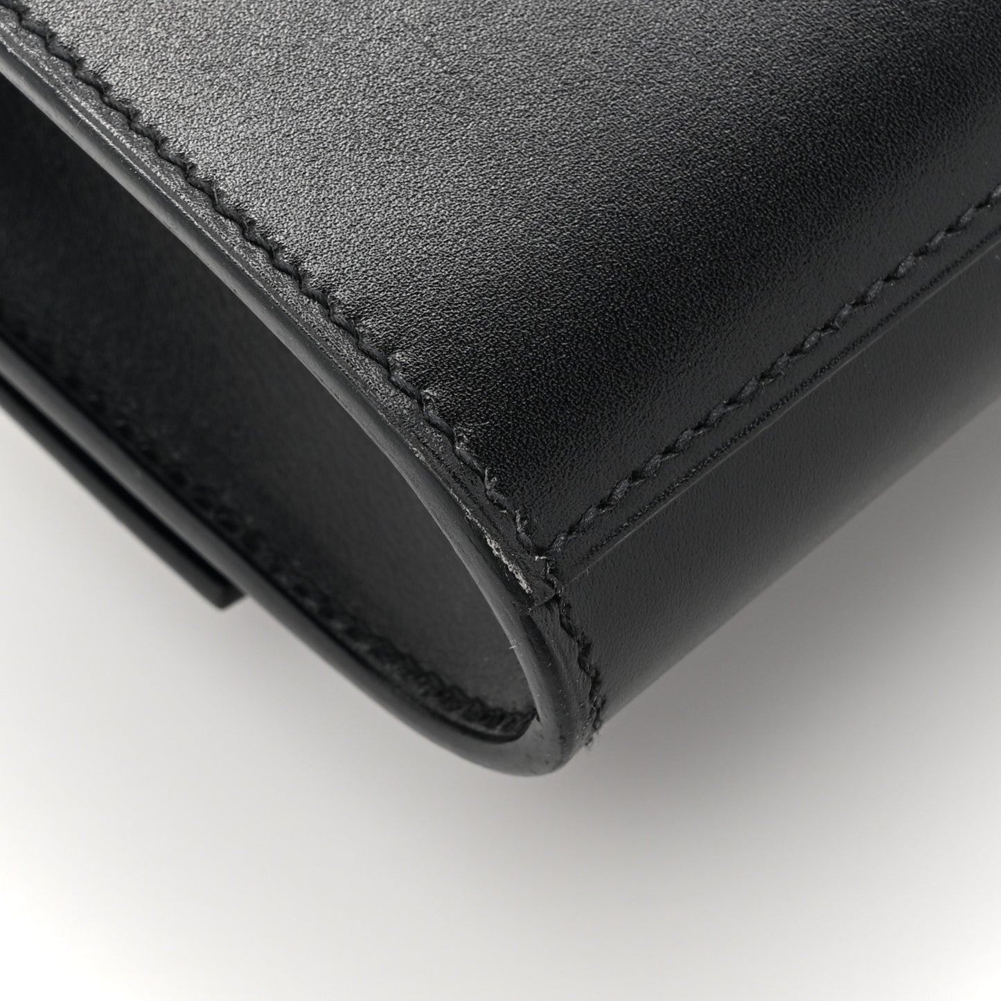 Box Medor 23 Clutch Black
