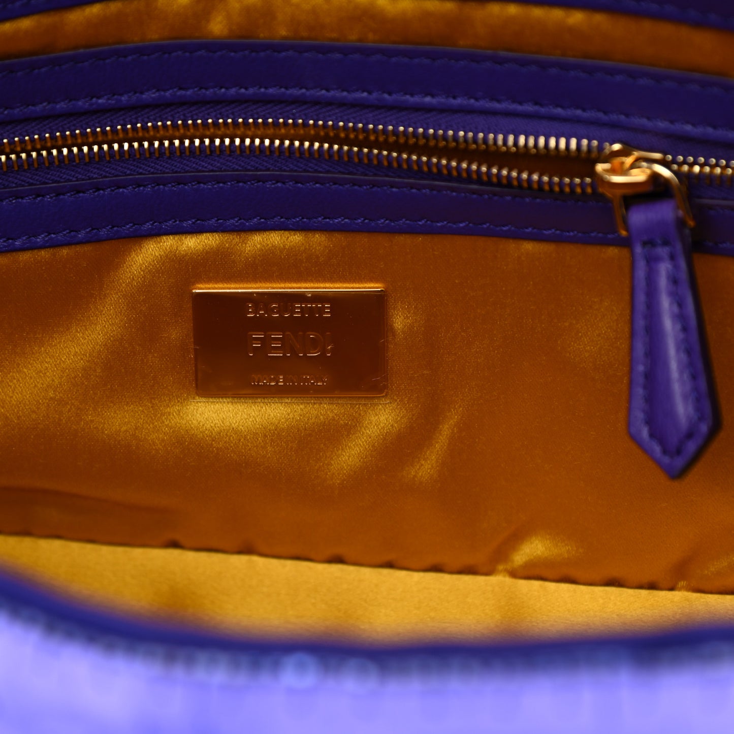 Sequin Paillettes Shiny Nappa Sex and the City Baguette Viola Purple Rain