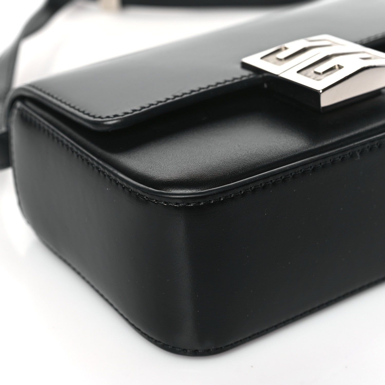 Givenchy Box Calfskin Small 4G Shoulder Bag Black 7 of 9