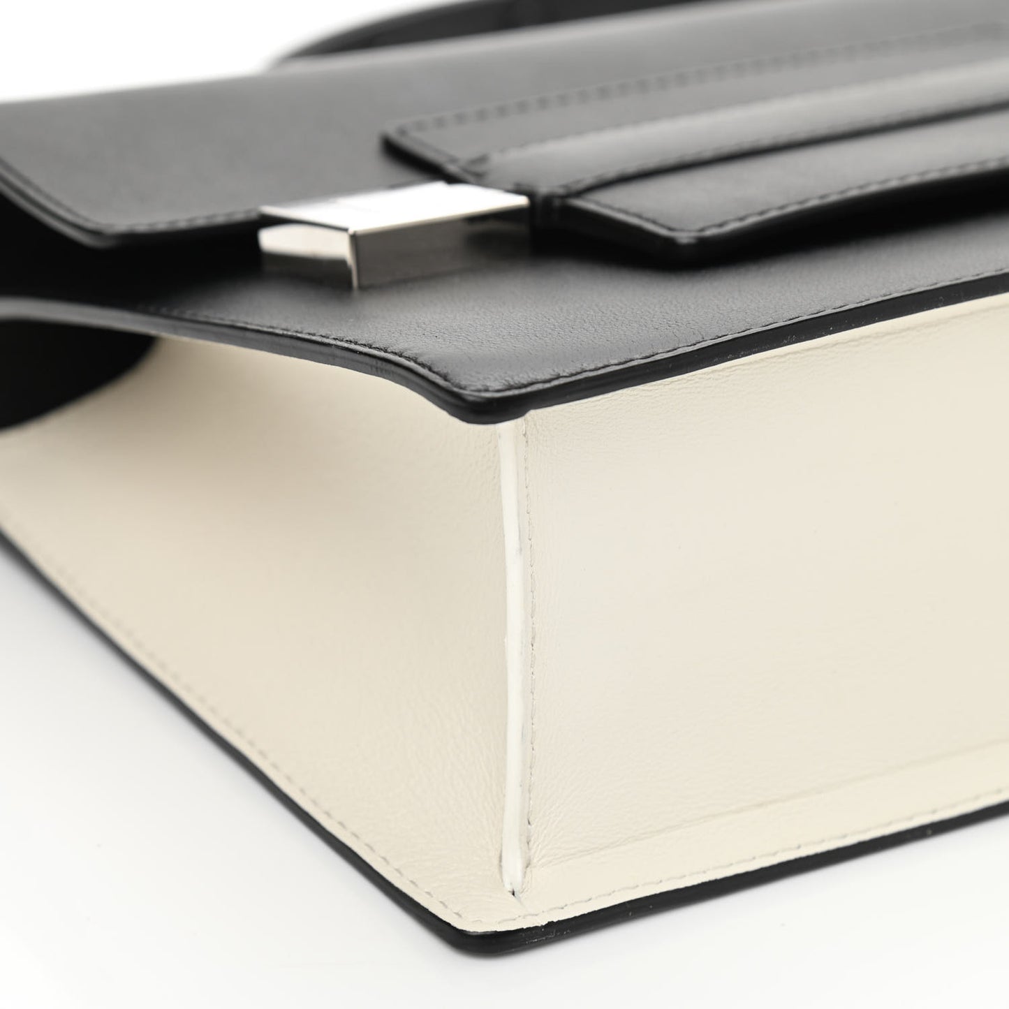 Calfskin PM Madame Chaine Bag Black White