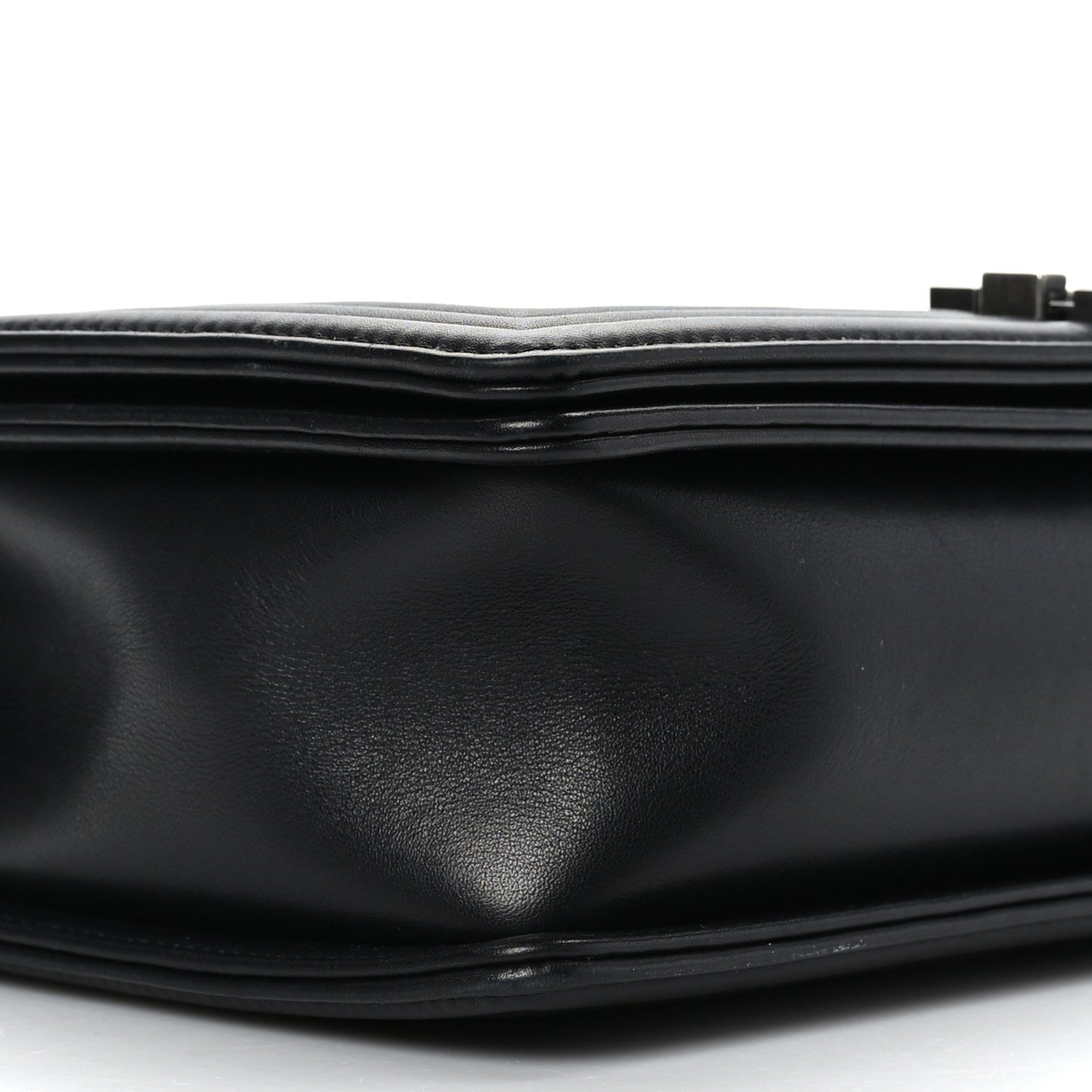 Lambskin Quilted New Medium Boy Flap Black