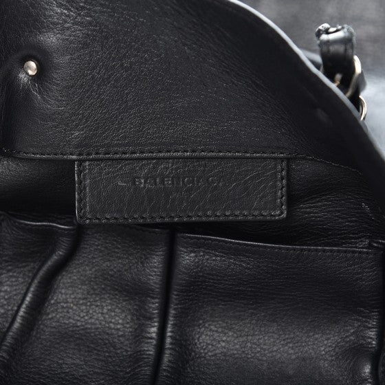 Supple Calfskin Papier A4 Tote Black