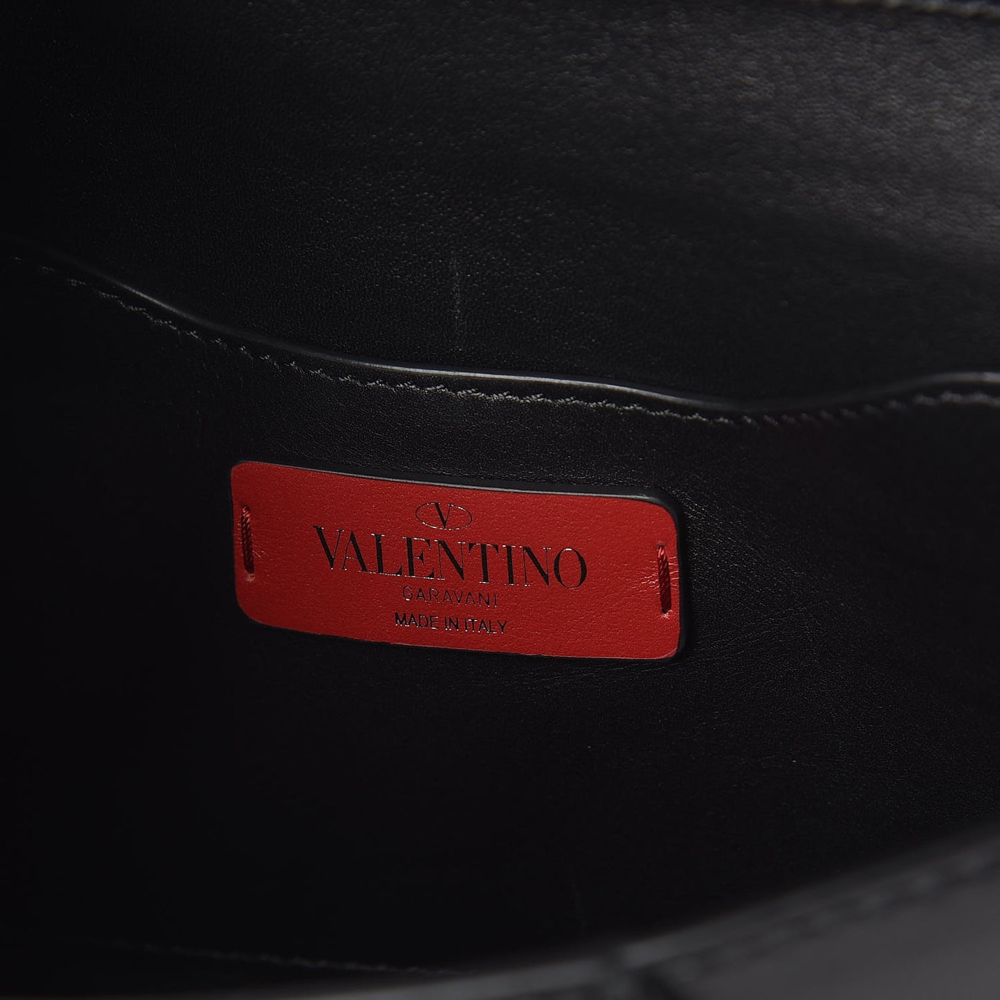 Calfskin V Rivet Chain Clutch Black