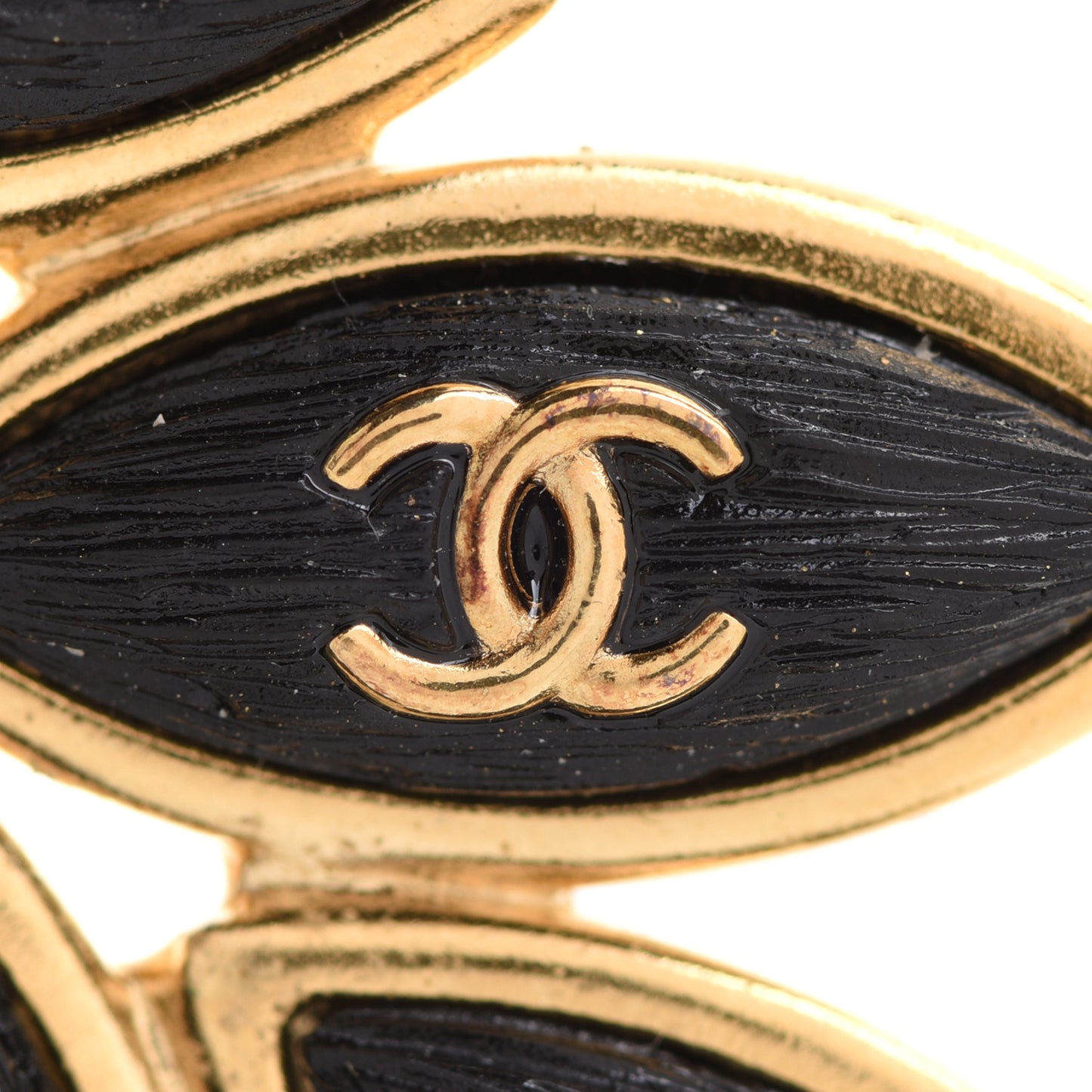 CC Leaf Brooch Gold Black