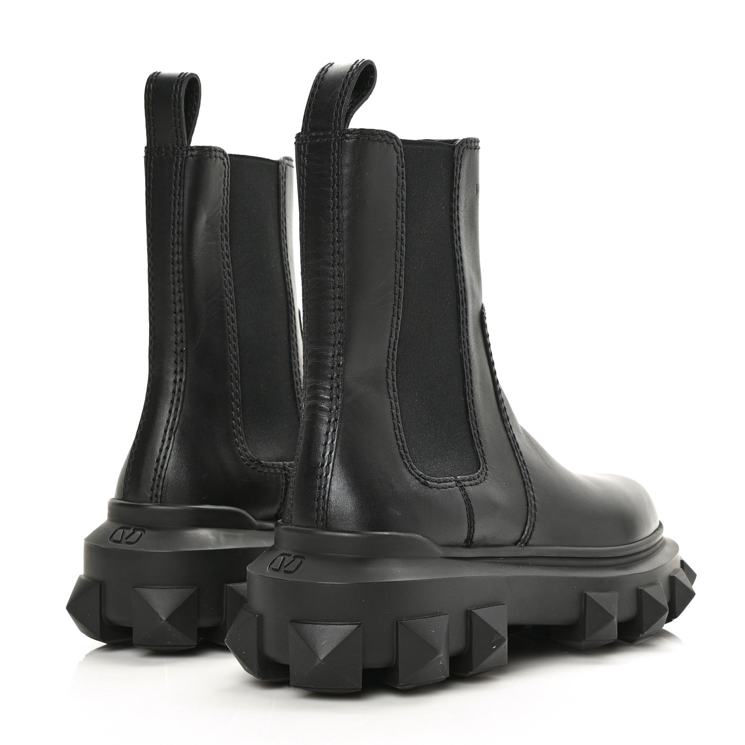 Valentino Garavani Calfskin Womens Trackstud Beatle Chelsea 45/55mm Ankle Boots 38 Black 4 of 7
