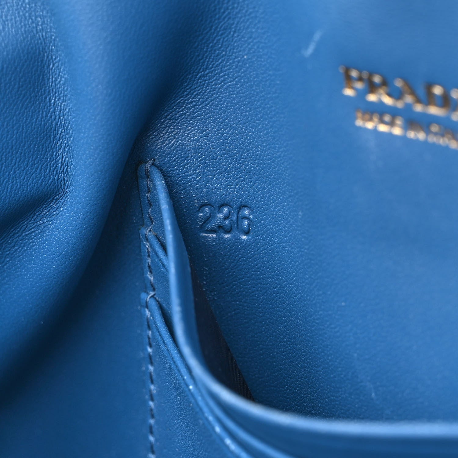 Prada Vitello Move Envelope Wallet Cobalto 7 of 15