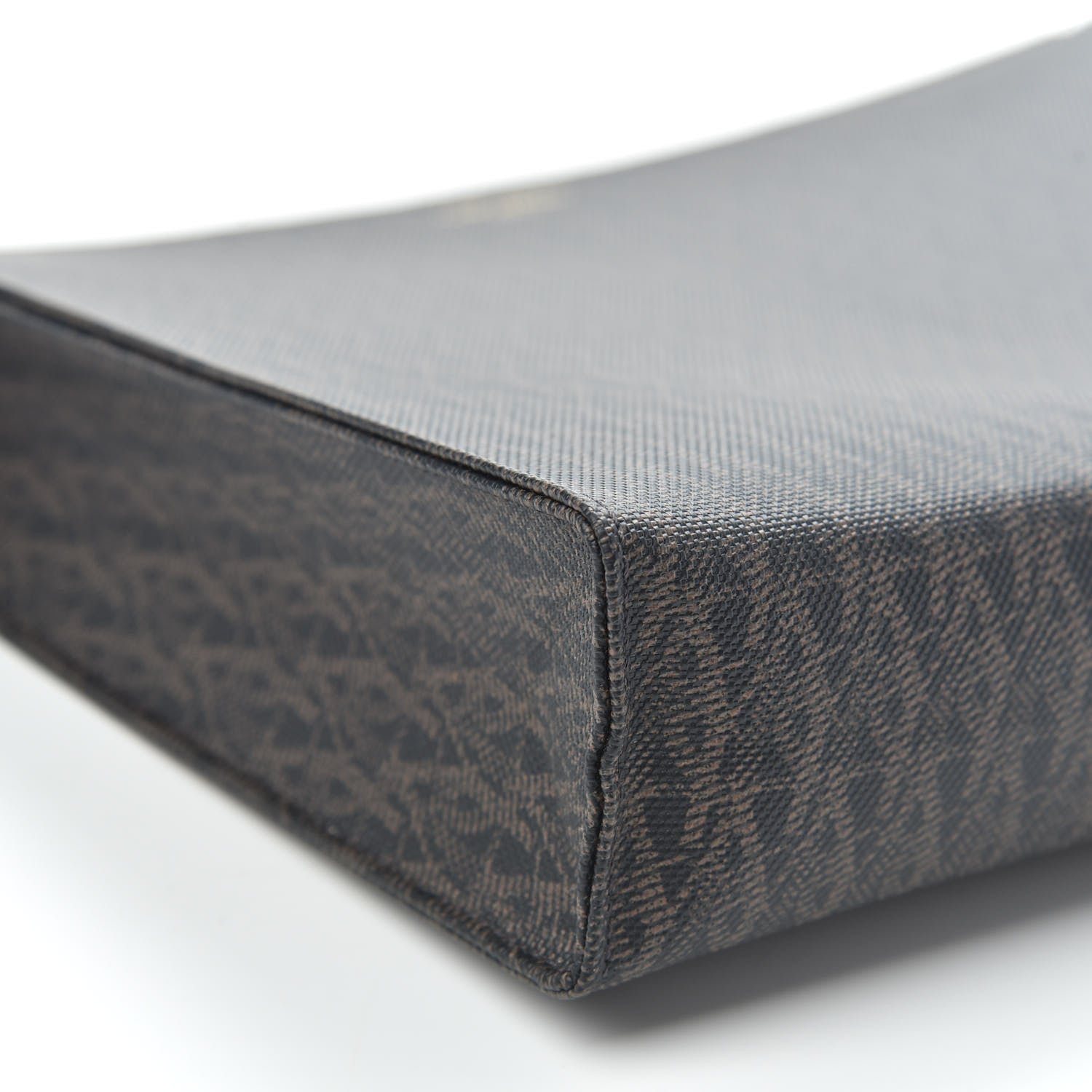 Saint Laurent Toile Classic Monogram Toiletry Bag 6 of 7