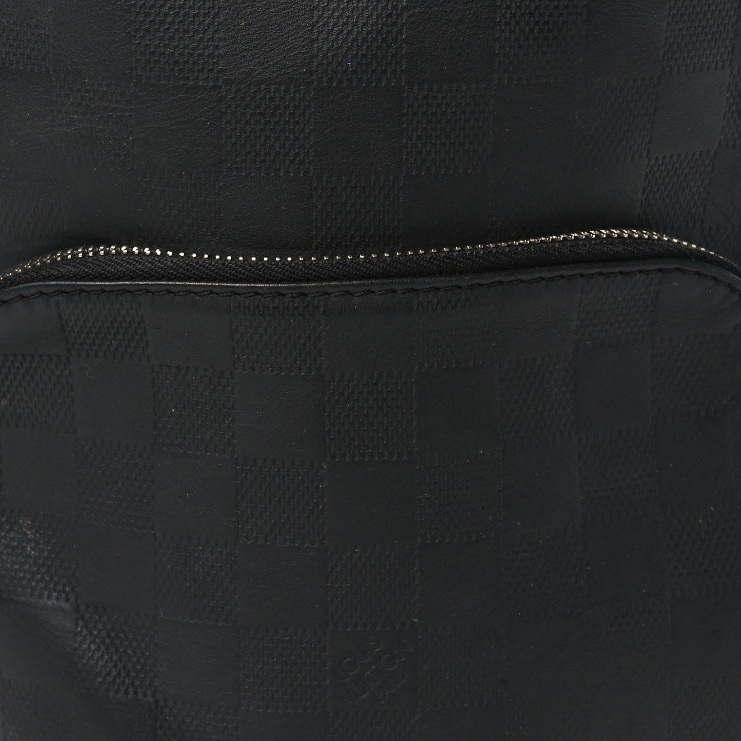 Damier Infini Avenue Sling Bag Onyx