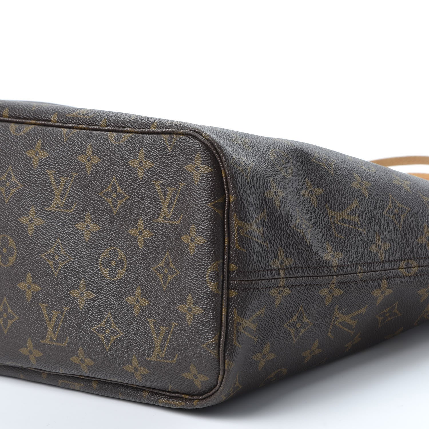 Louis Vuitton Monogram Neverfull MM 6 of 11