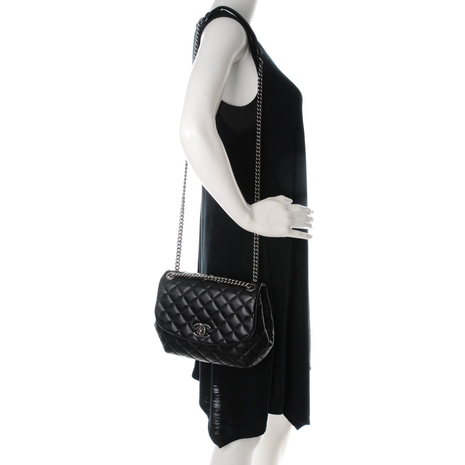 Chanel Lambskin Quilted Small Daily Supple Flap Black 2 of 8