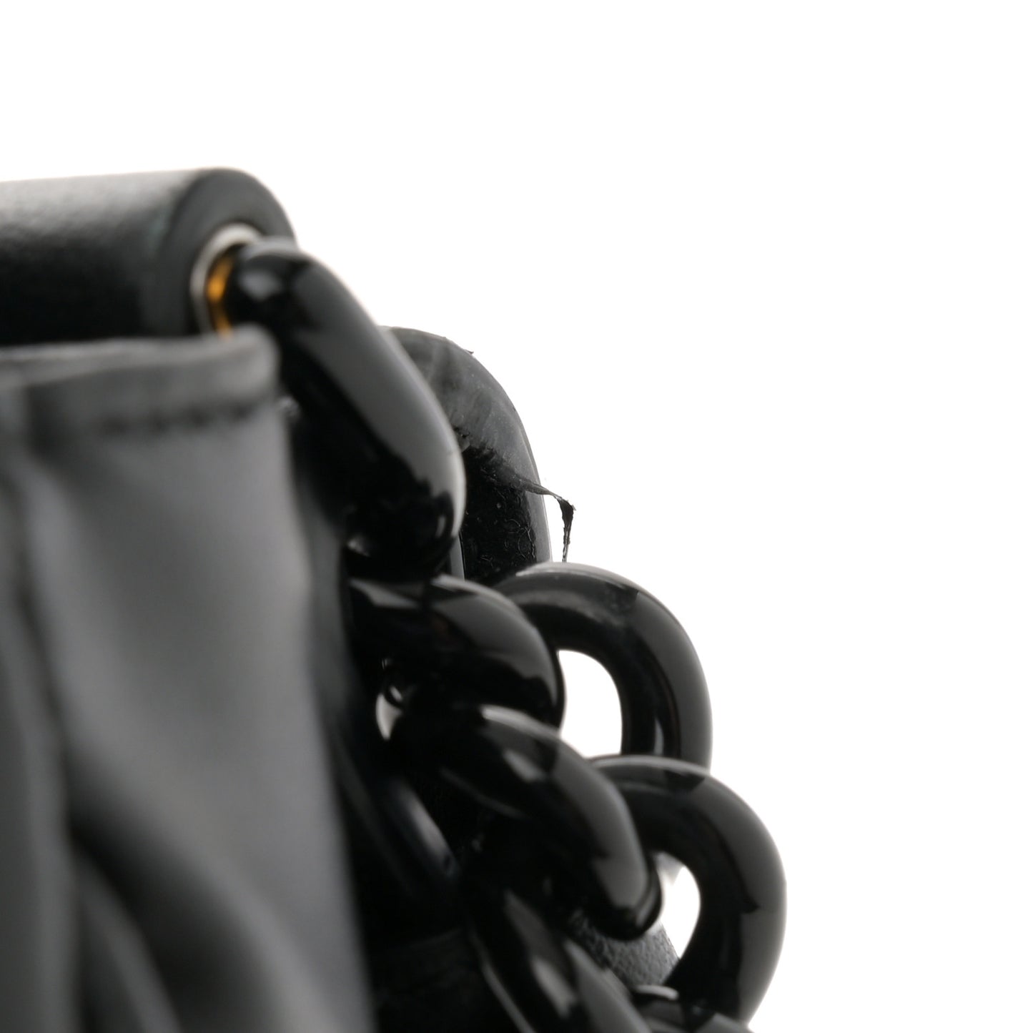 Calfskin Matelasse Monochrome Mini GG Marmont Crossbody Shoulder Bag Black