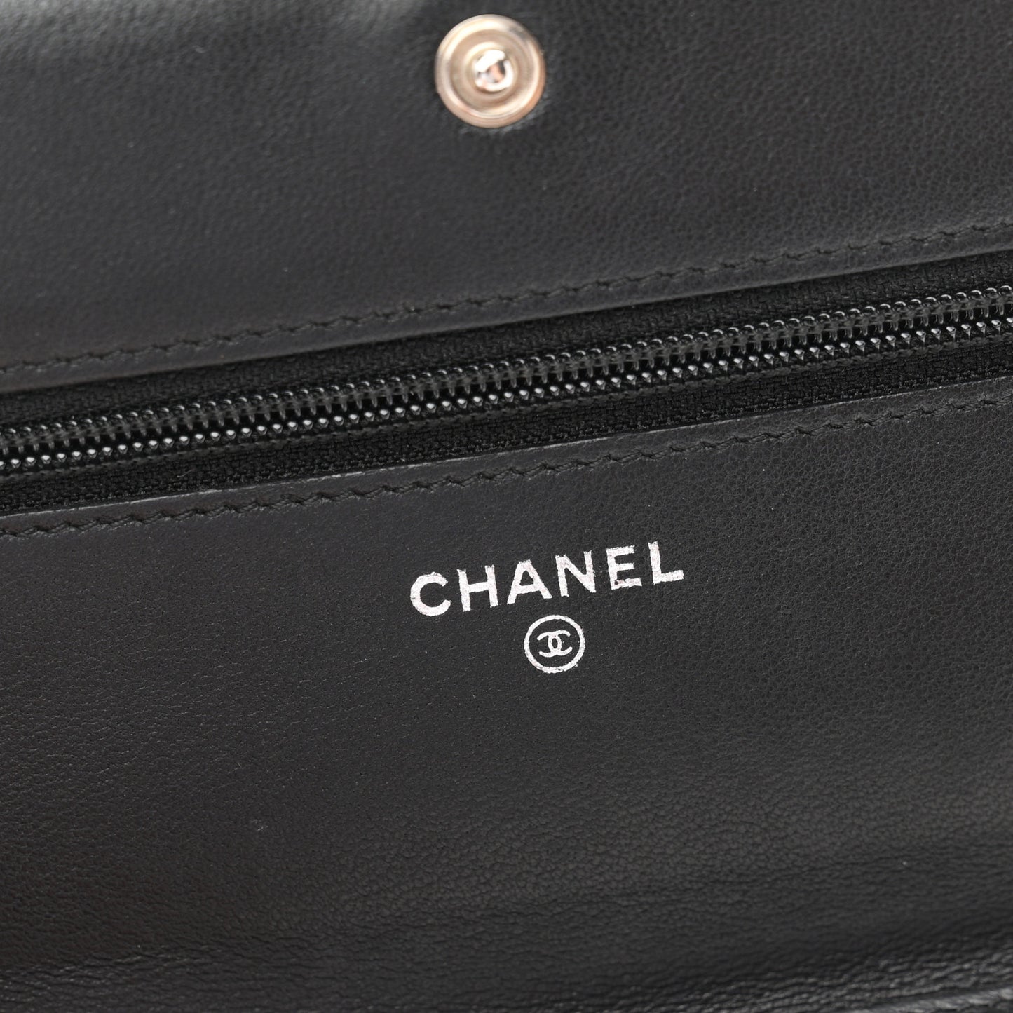 Lambskin Camellia Embossed Wallet On Chain WOC Black