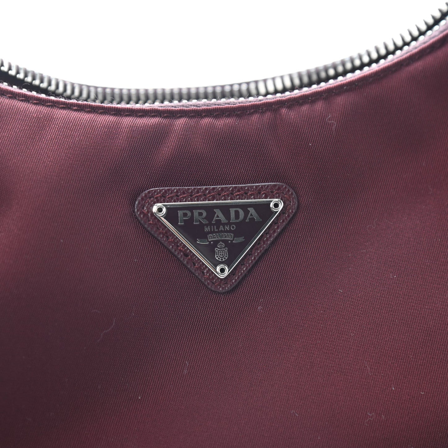 Tessuto Nylon Re-Edition 2005 Shoulder Bag Granato
