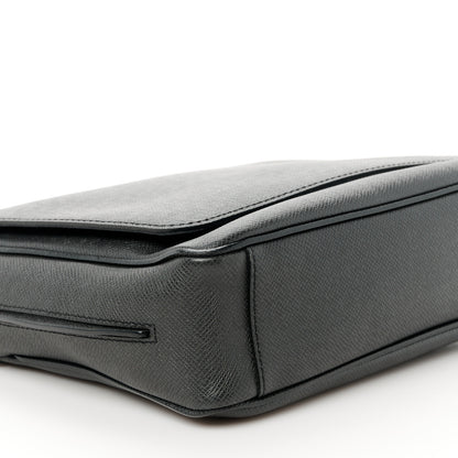 Louis Vuitton Taiga Roman PM Messenger Black 9 of 10