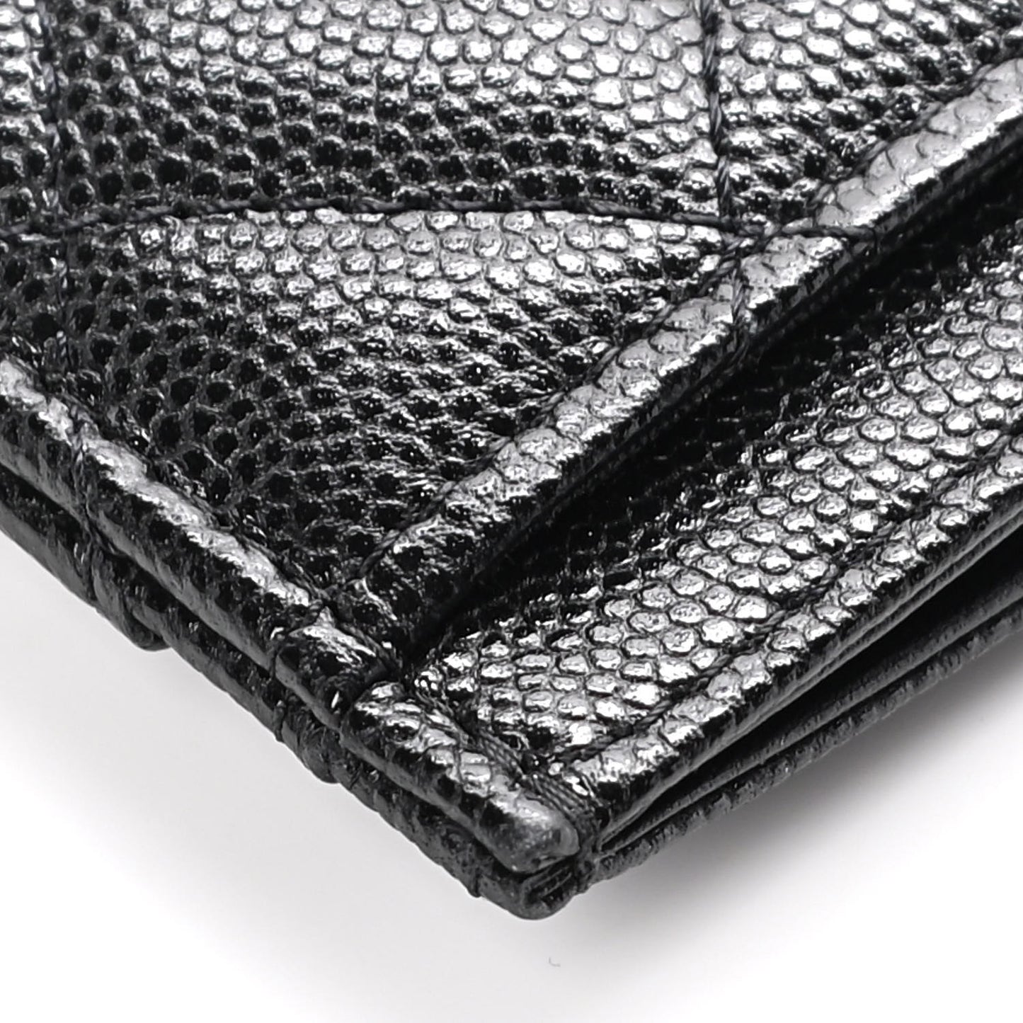 Caviar Quilted French New Wave Card Holder Black