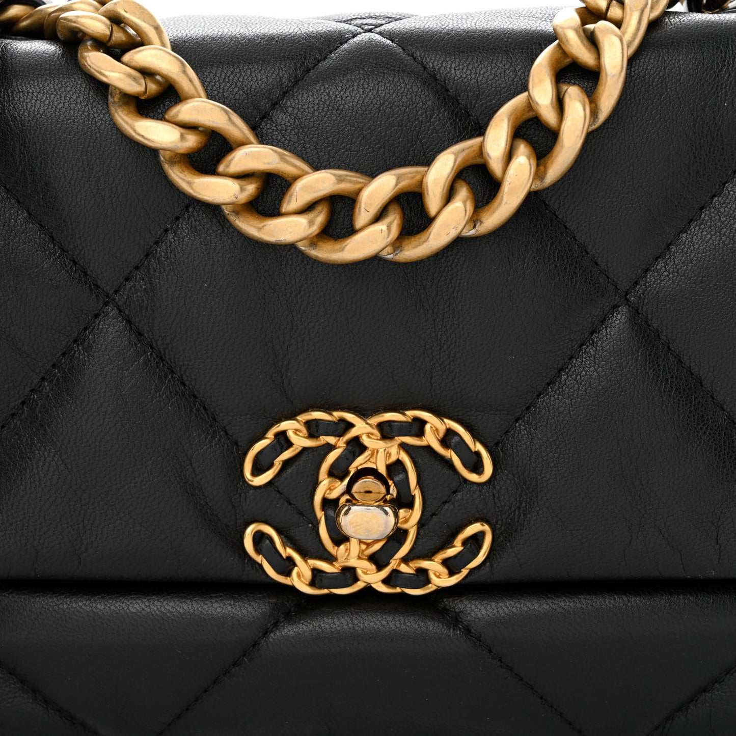 Shiny Goatskin Quilted Medium Chanel 19 Flap Black