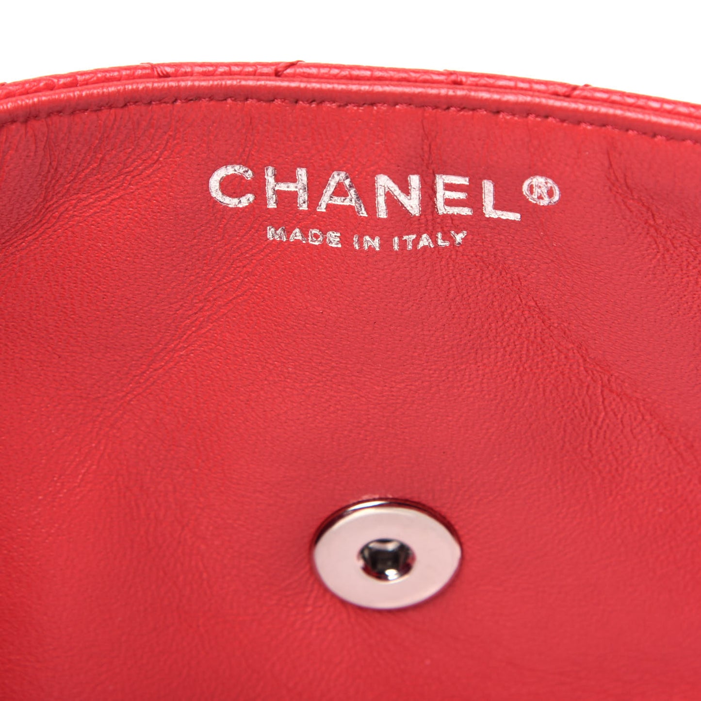 Caviar Quilted East West Flap Red