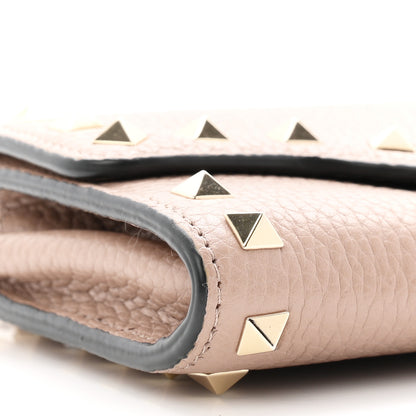 Valentino Garavani Pebbled Calfskin Rockstud Flip Lock Wallet On Chain Poudre 8 of 10