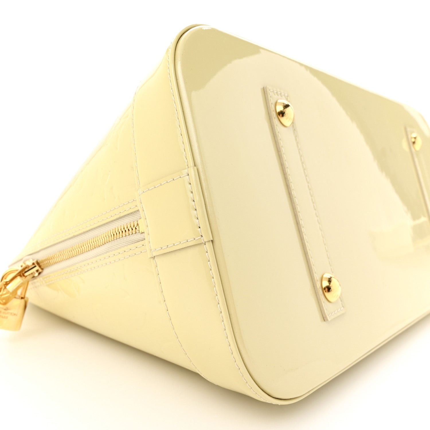 Louis Vuitton Vernis Alma GM Blanc Corail 9 of 13